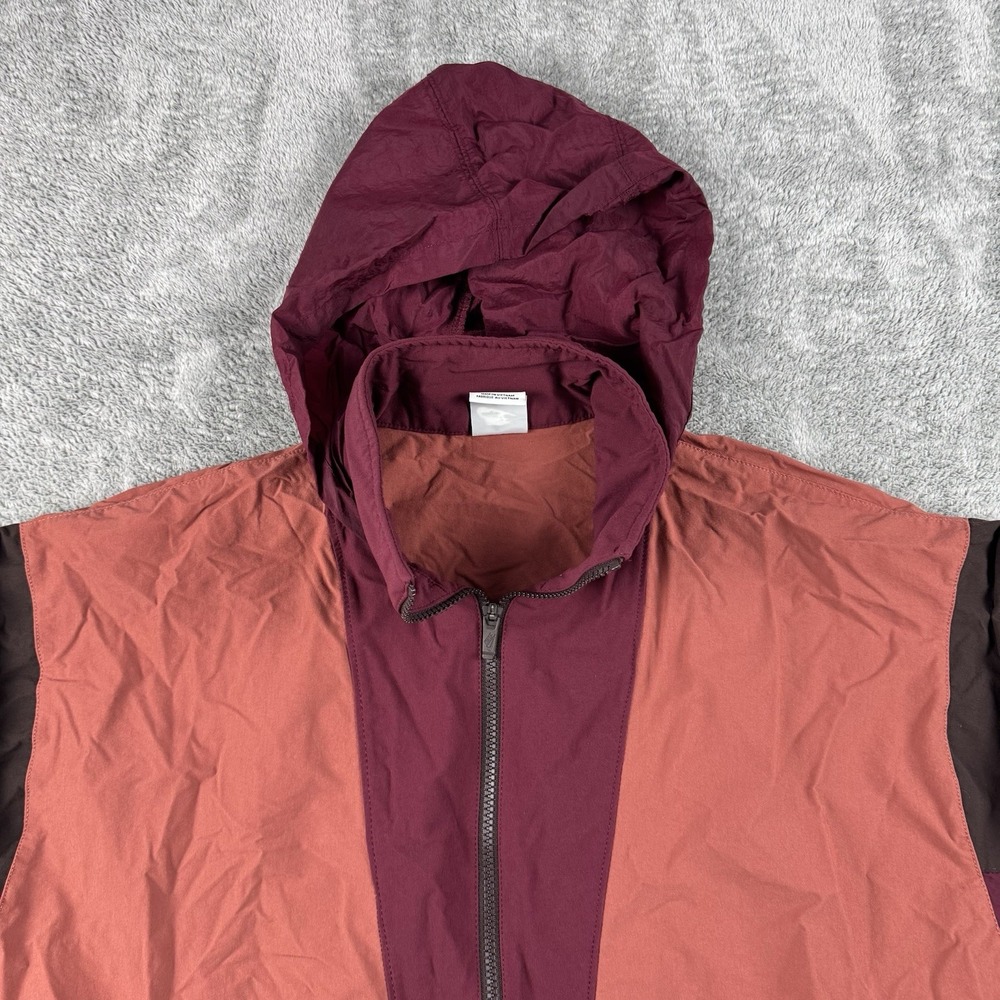 Nike Revolution Utility 1/2 Zip Anorak Jacket Women's M Packable Belly Bag Hood - Picture 3 of 13
